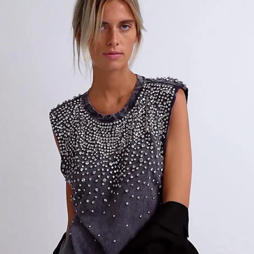 AMERICAN RETRO Embellished Grey Black Top with Graphic Design Size M Like New